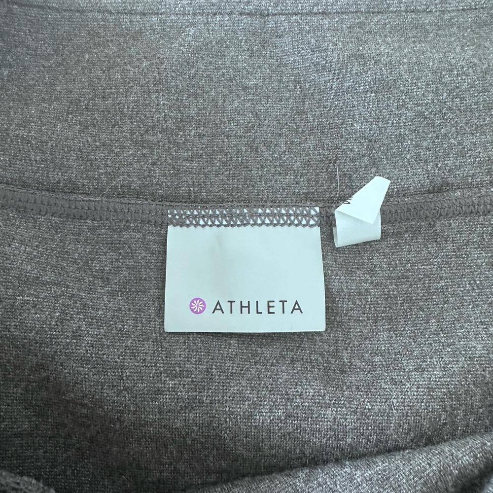 Athleta Strata A-line knit pull on skirt, size M; Excellent pre-owned condition - Picture 4 of 4